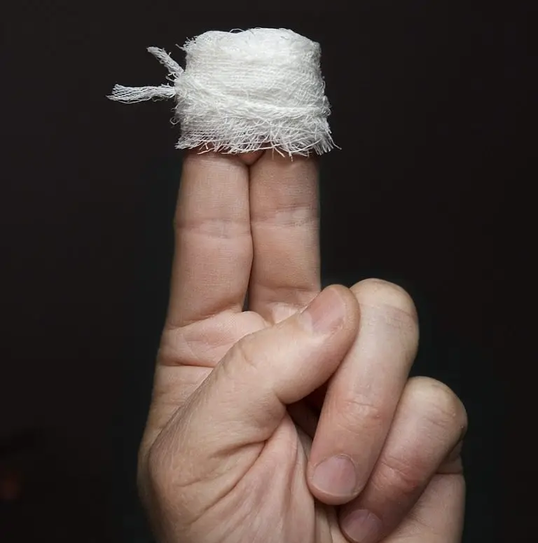 injury, surgery, patient-7145624.jpg